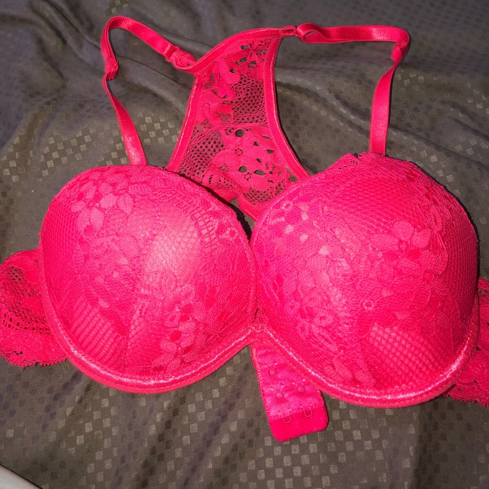 Pink Bra - Picture 2 of 2